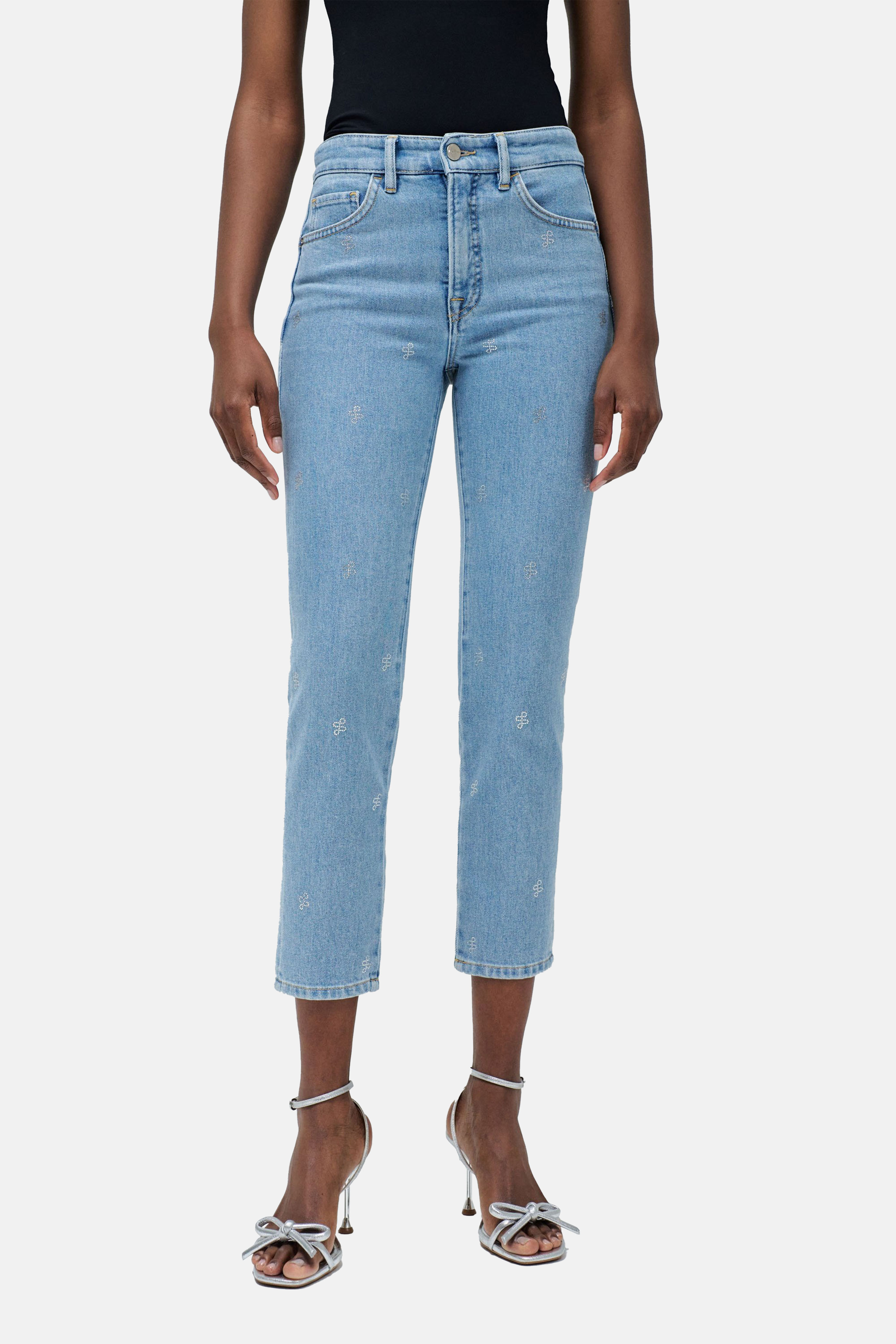 Salsa Faith Cropped traperice