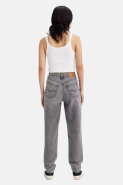 Levi's 80's Mom traperice