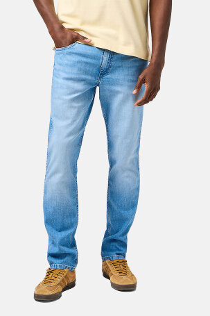 MUŠKARCI - Traperice - Wrangler Greensboro traperice - Plava - Straight