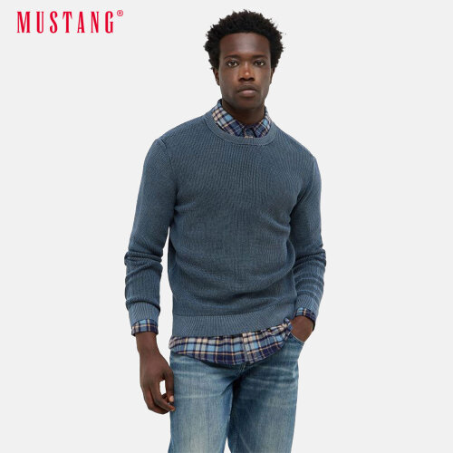 Mustang Elliot Vesta