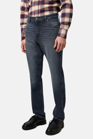 MUŠKARCI - Traperice - Wrangler Greensboro traperice - Plava - Straight