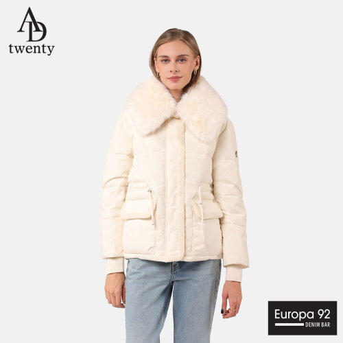 Ad Twenty Jakna