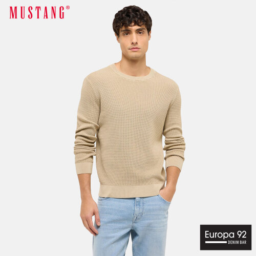 Mustang Elliot Vesta