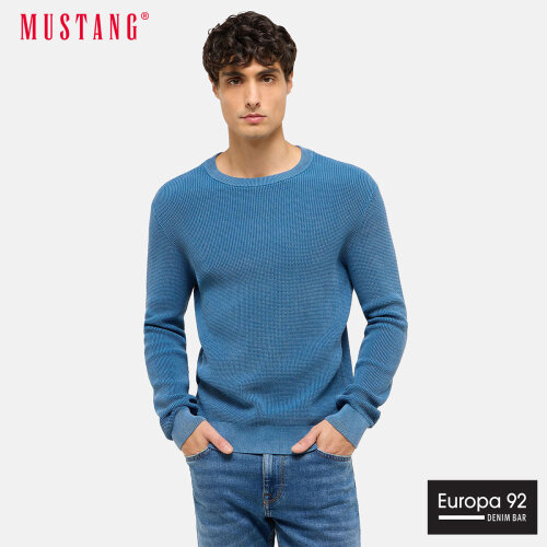 Mustang Elliot Vesta