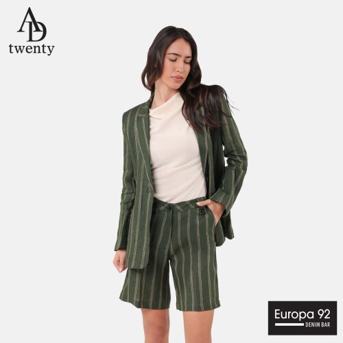Ad Twenty Lanene Bermude