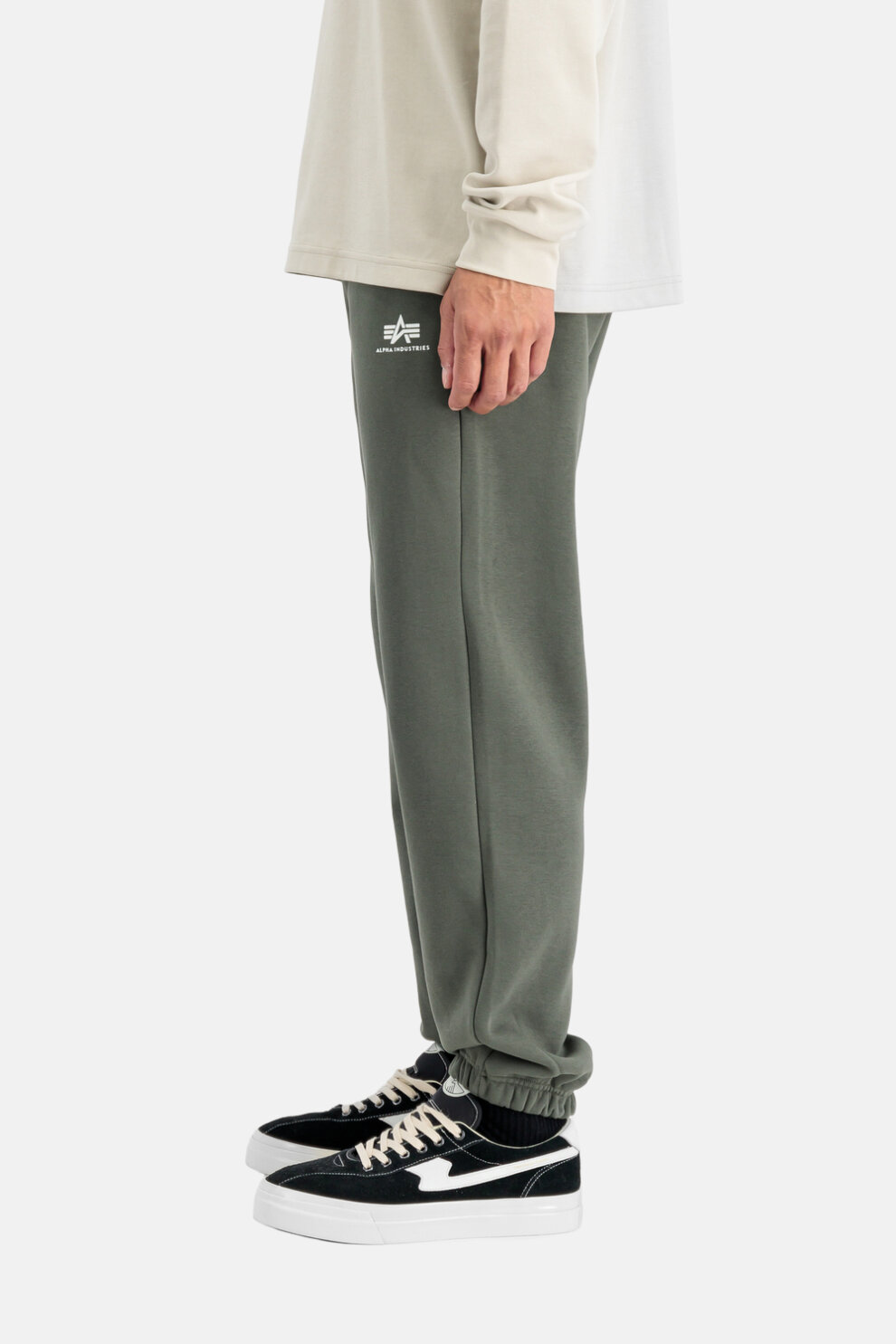 MUŠKARCI - Hlače - Alpha Industries Basic Jogger hlače - Duge hlače - Zelena