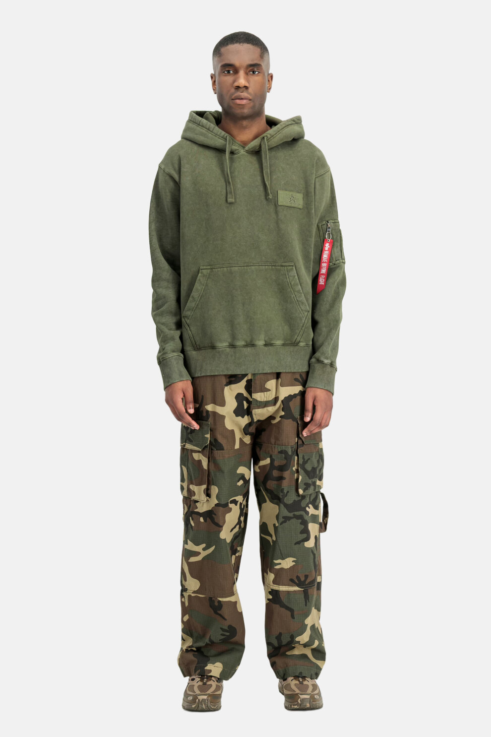 MUŠKARCI - Majice - Alpha Industries majica - Dugi rukavi - Zelena