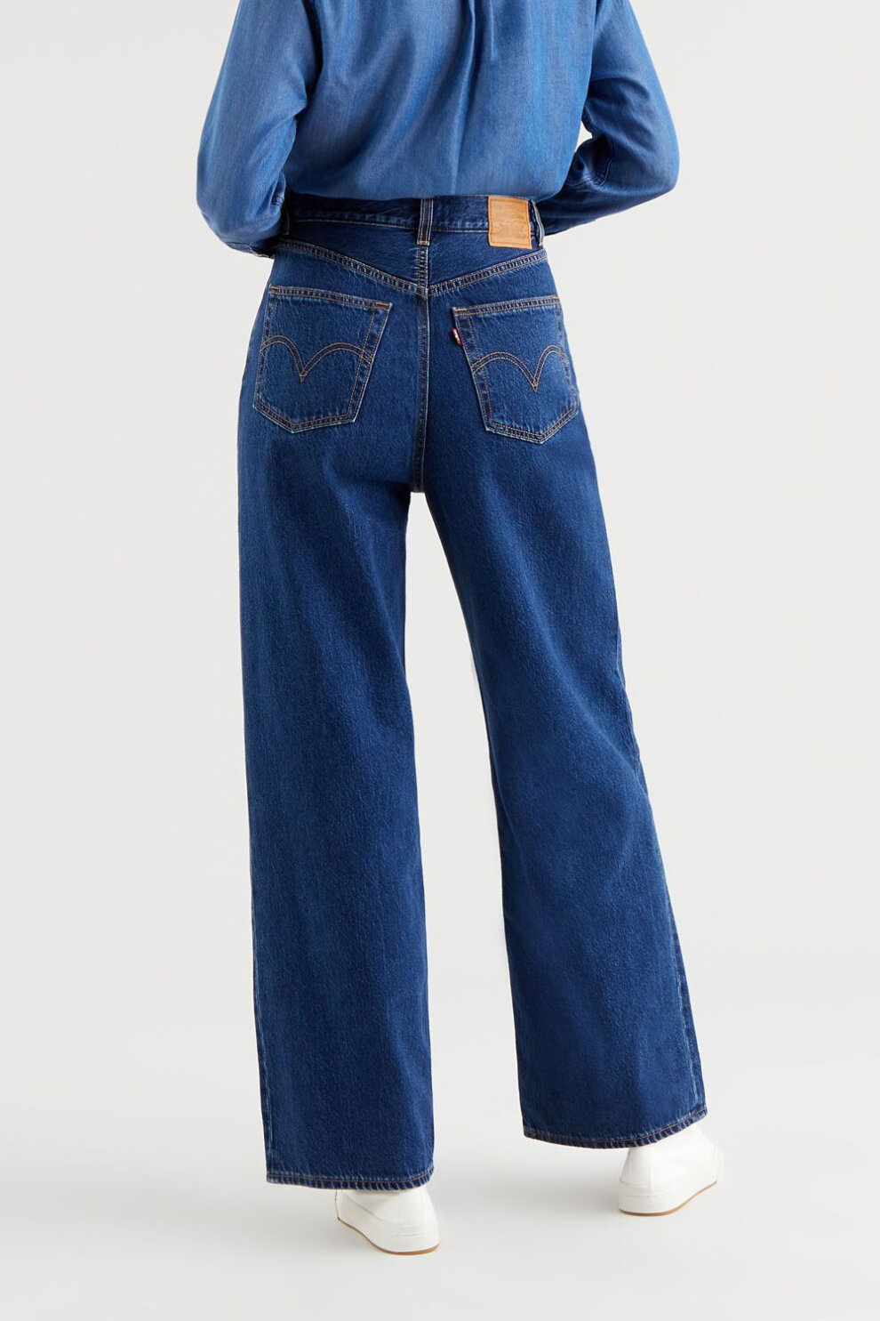 Levis traperice